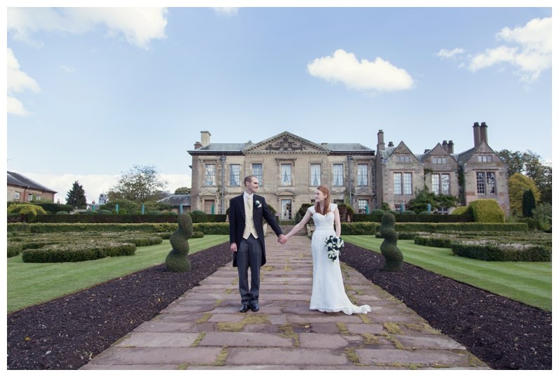 Bride and groom at coombe abbey